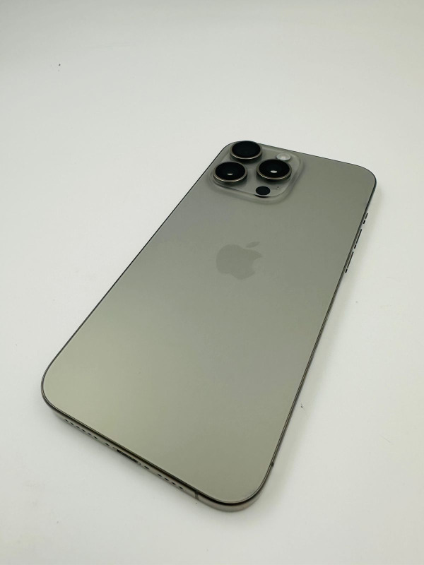 Apple iPhone 15 Pro Max 256GB - фото_3
