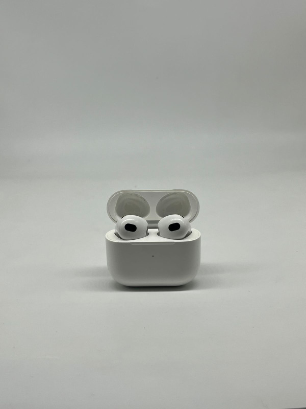 Apple AirPods 3 - фото_0