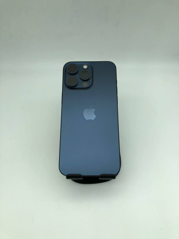 Apple iPhone 15 Pro Max 256GB - фото_3