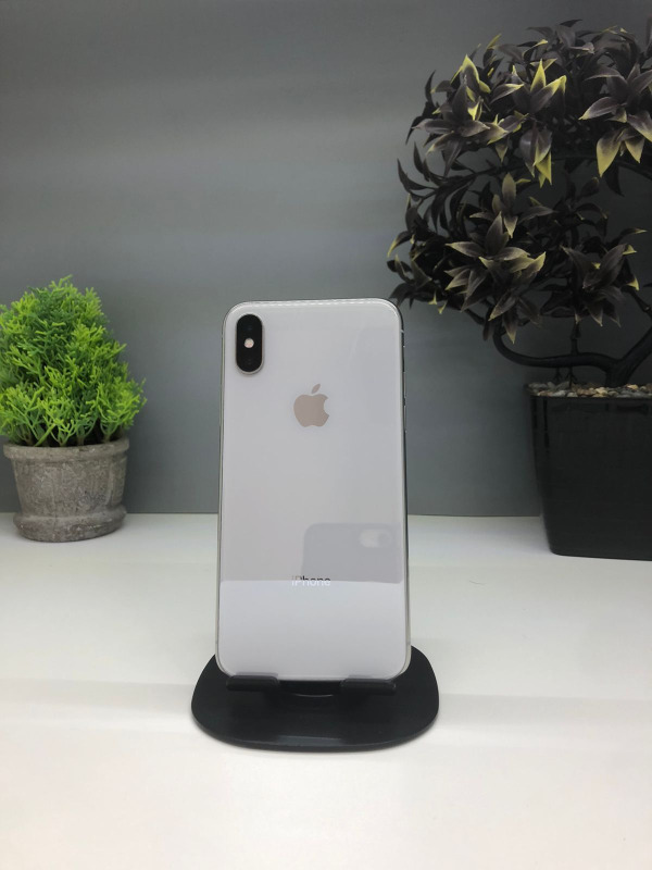 Apple iPhone X 64GB - фото_0