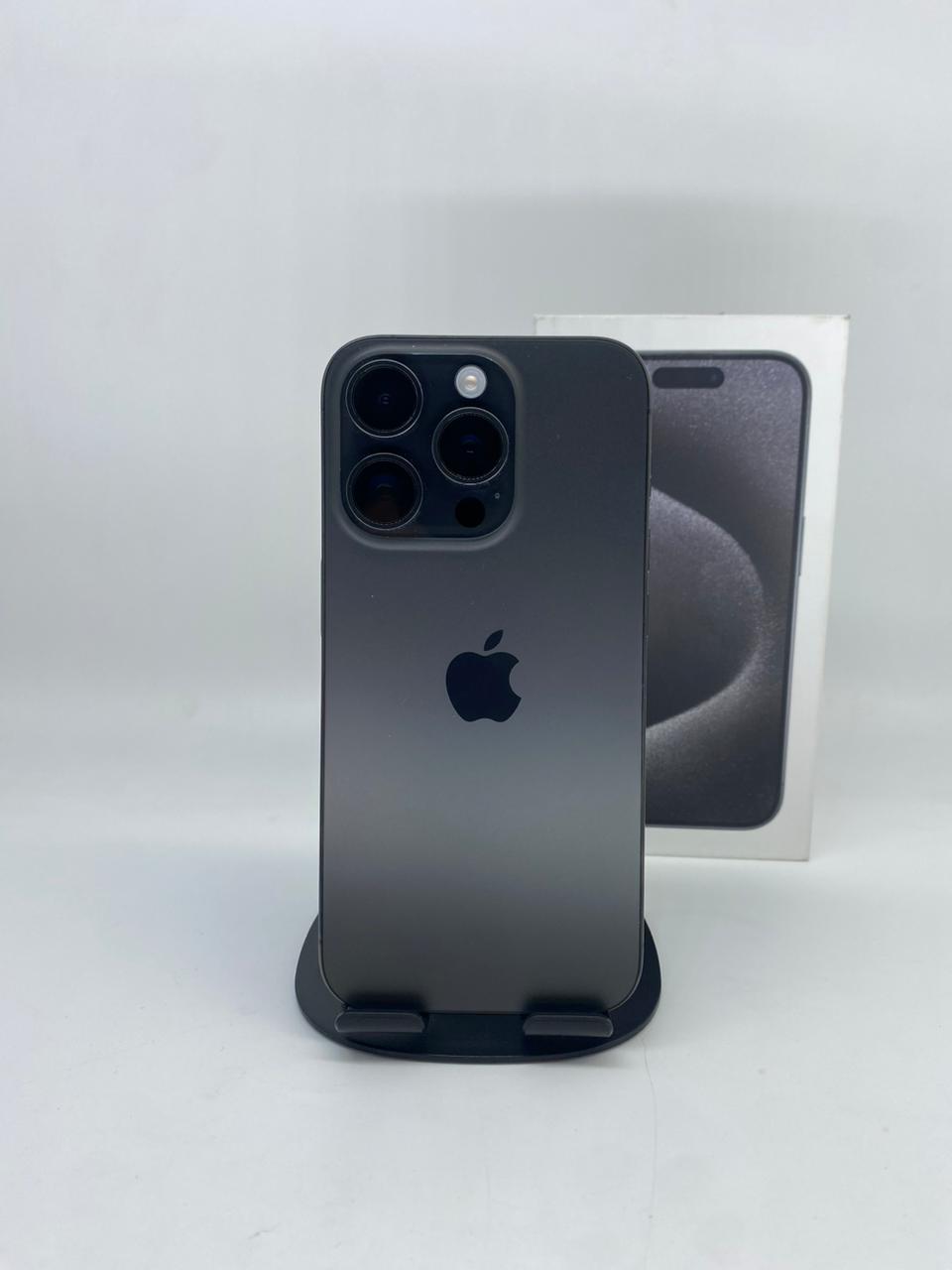 Apple iPhone 15 Pro 256GB - фото_0