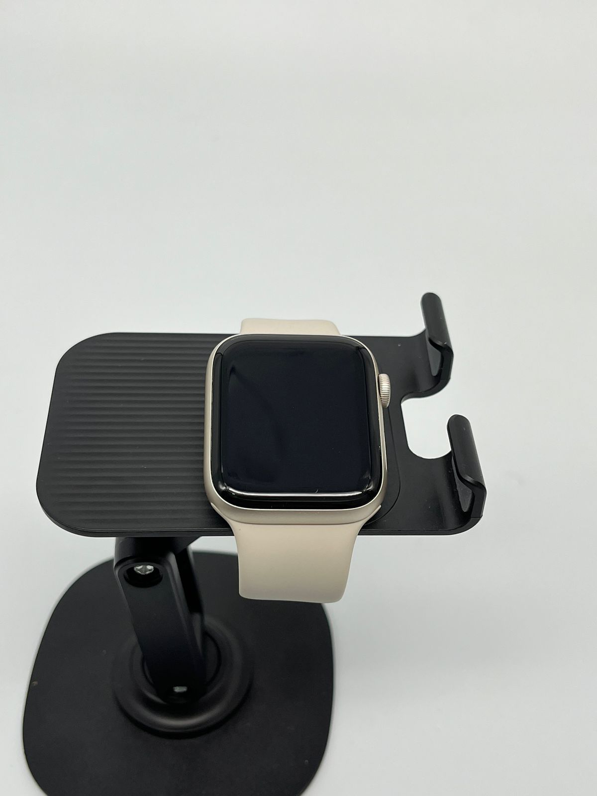 Часы Apple Watch SE 44 мм (2е поколение) - фото_0