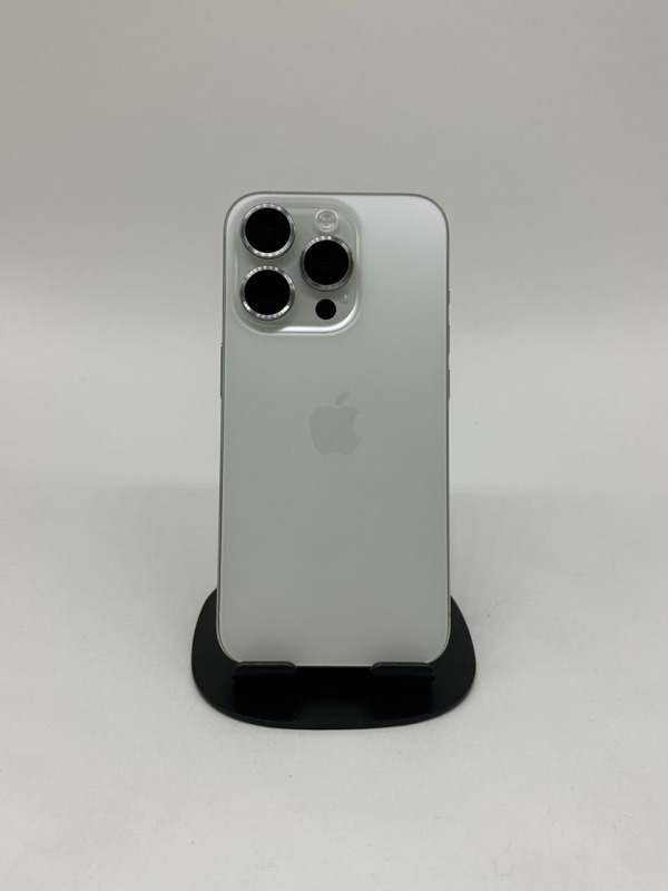 Apple iPhone 15 Pro 256GB - фото_0