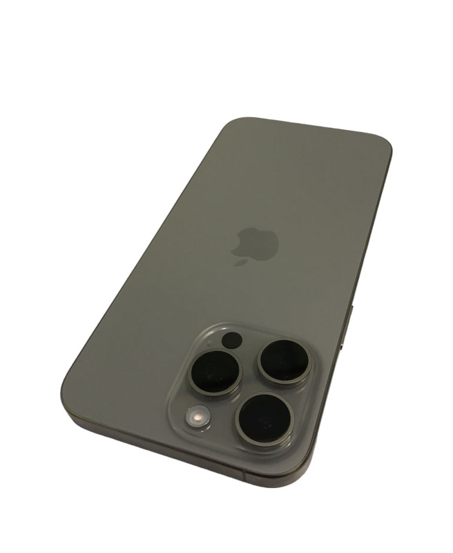 Apple iPhone 15 Pro Max 256GB - фото_4
